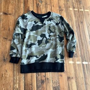 Little bipsy pullover